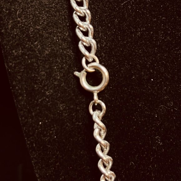 Sarah Coventry Chunky Silver Tone Necklace W/2 Large Faux Pearl Charms (3854) - Picture 5 of 9